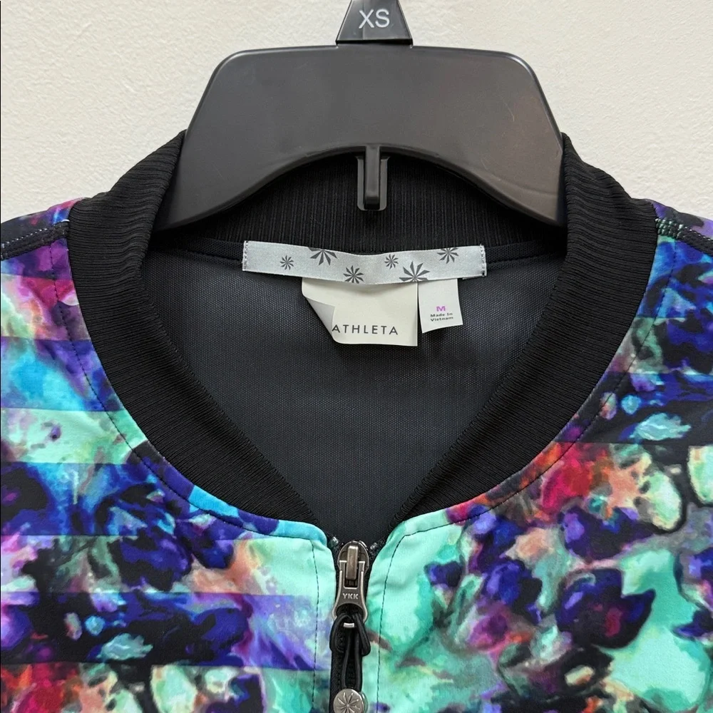 Athleta Multicolor Floral Fade Bombtastic Jacket Womens Sz Medium! - Picture 4 of 11